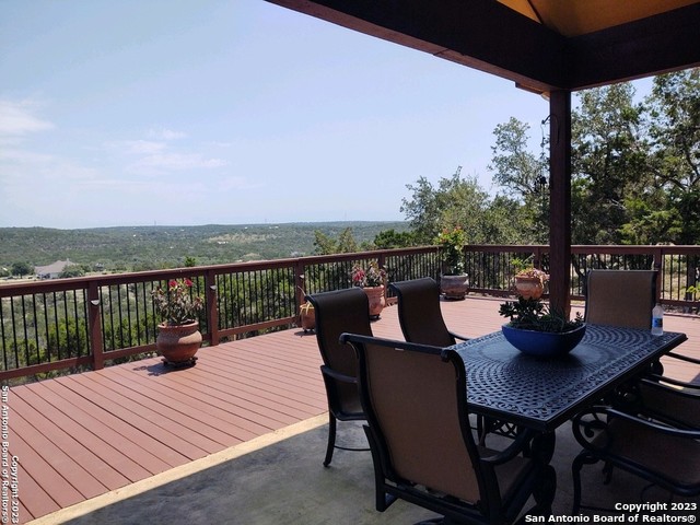 6527 Preakness Pass Bulverde, TX 78163 - Photo 6 of 22 a view of a balcony and deck