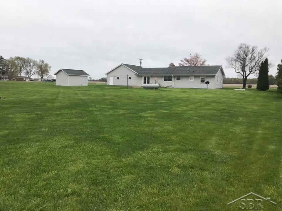 2527 East Brooks Road Midland, MI 48640 - Photo 31 of 37 50034151-30.JPG