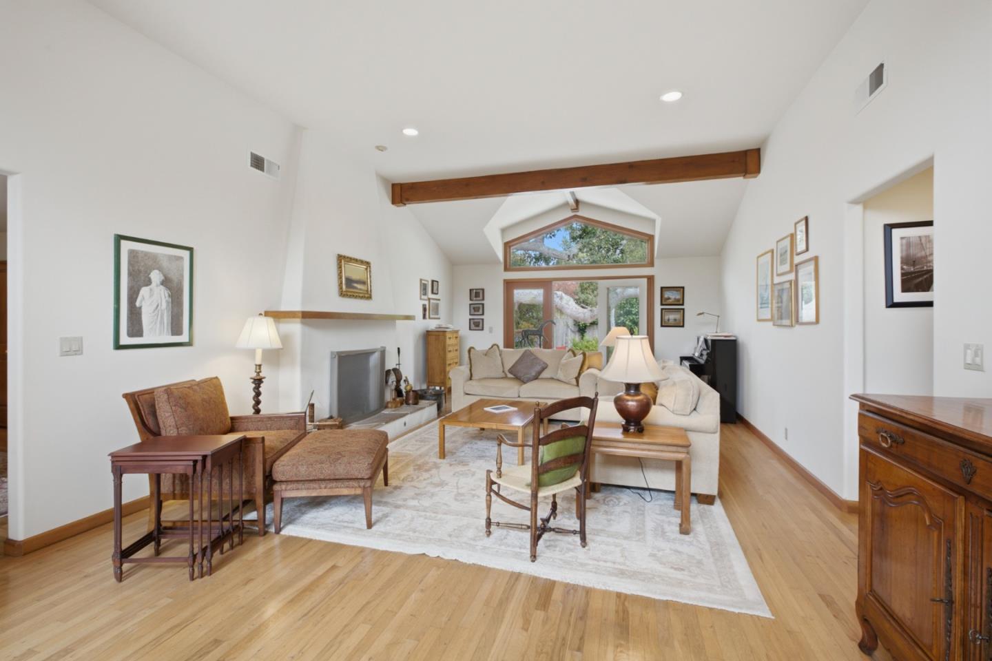 981 Pioneer Road Pebble Beach, CA 93953 - Photo 9 of 44 Gallery Image 9