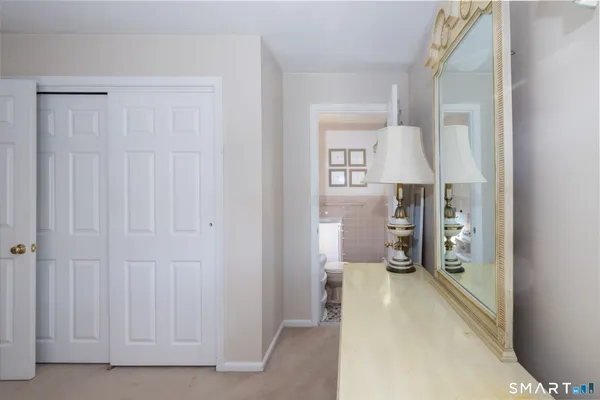 $549,900 | 100 Oakridge Road, Trumbull, CT 06611