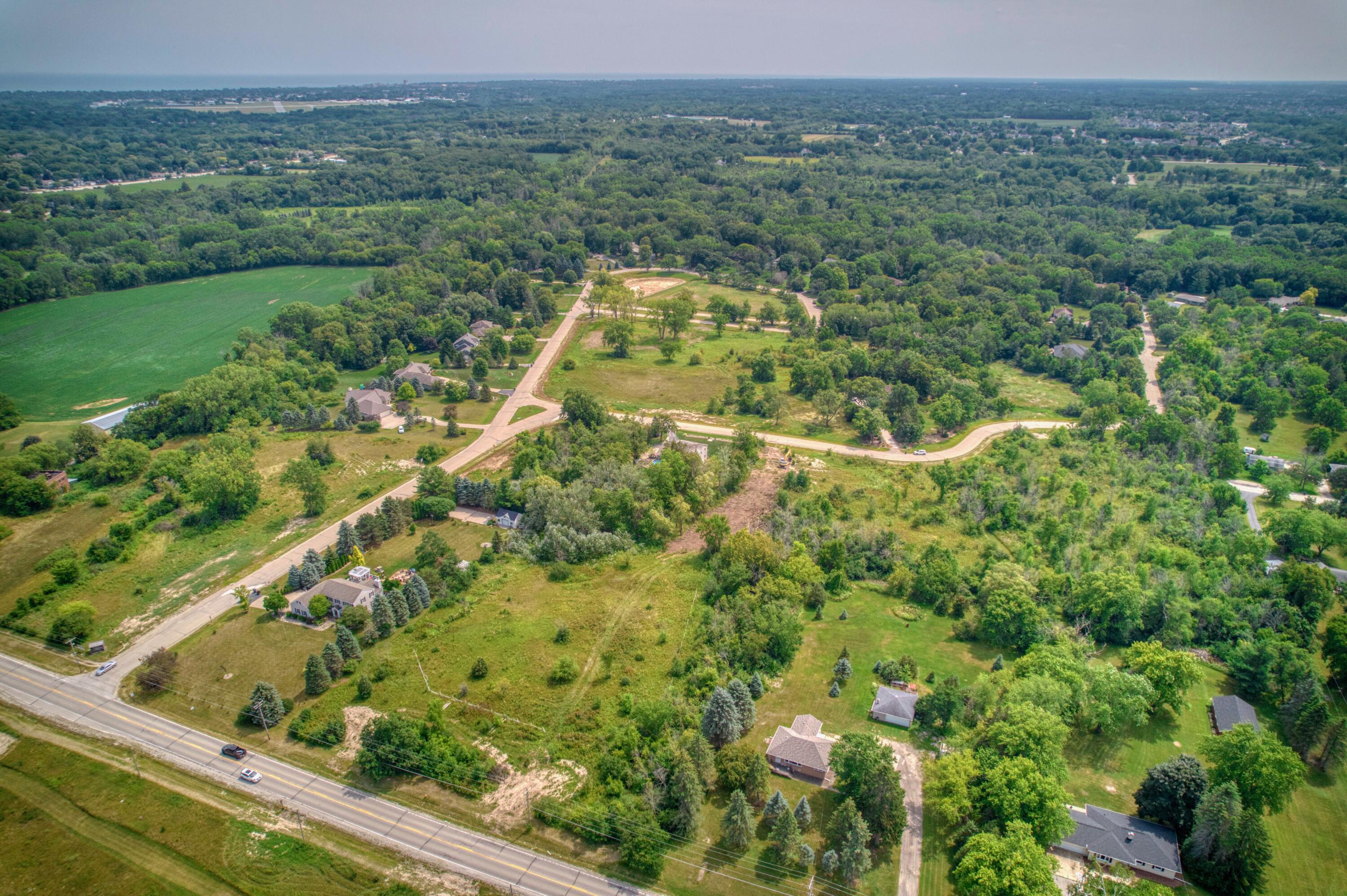 5660 4 Mile Road Caledonia, WI 53402 - Photo 3 of 12 Bluffside 2