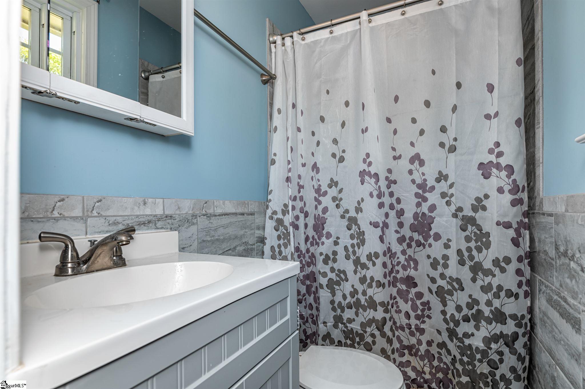 302 South Fishtrap Road Greenville, SC 29611 - Photo 13 of 20 Gallery Image 13