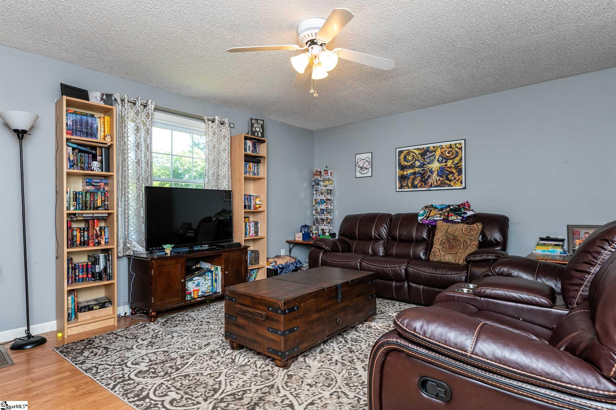 302 South Fishtrap Road Greenville, SC 29611 - Photo 6 of 20 Gallery Image 6