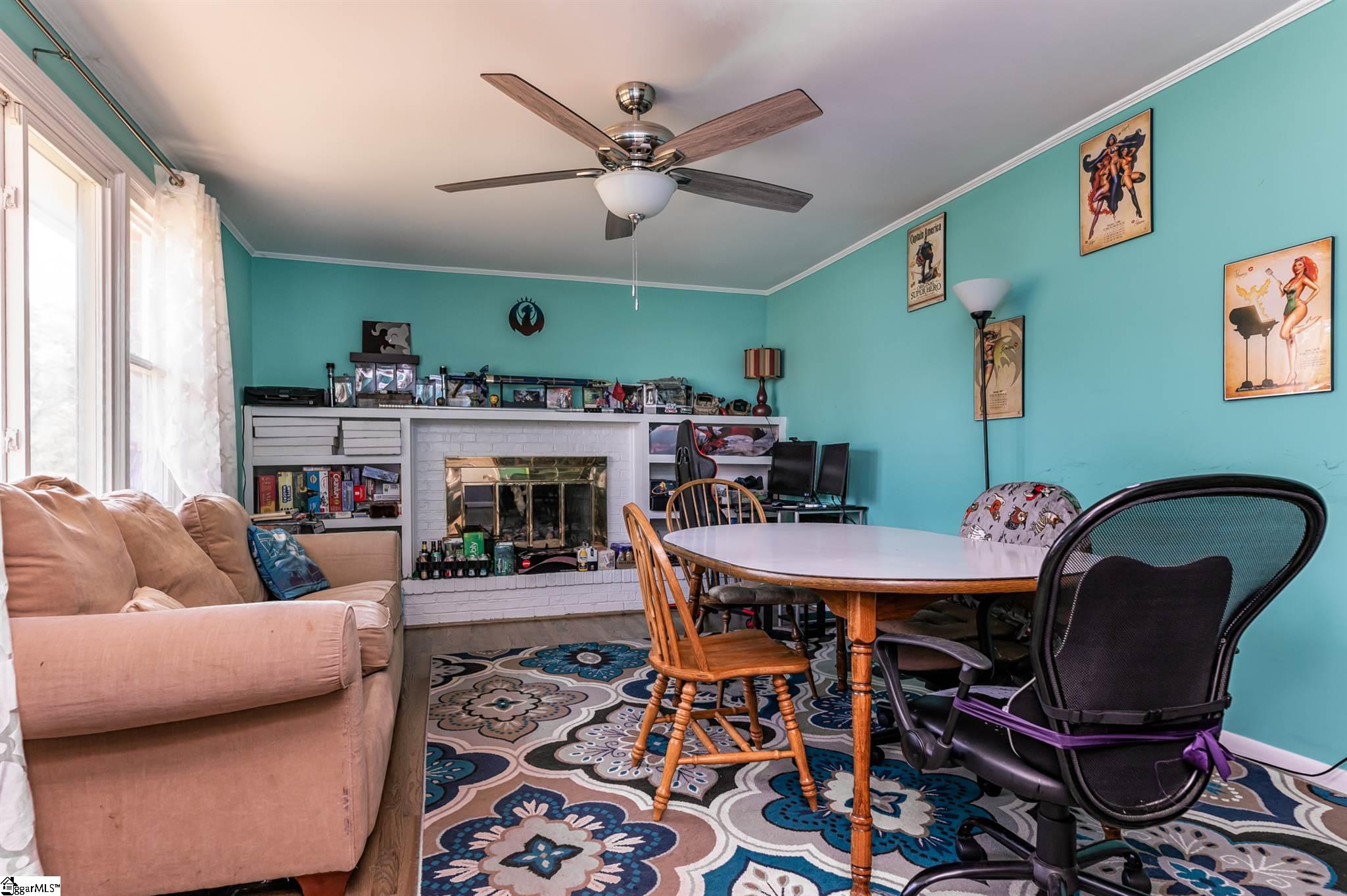 302 South Fishtrap Road Greenville, SC 29611 - Photo 8 of 20 Gallery Image 8