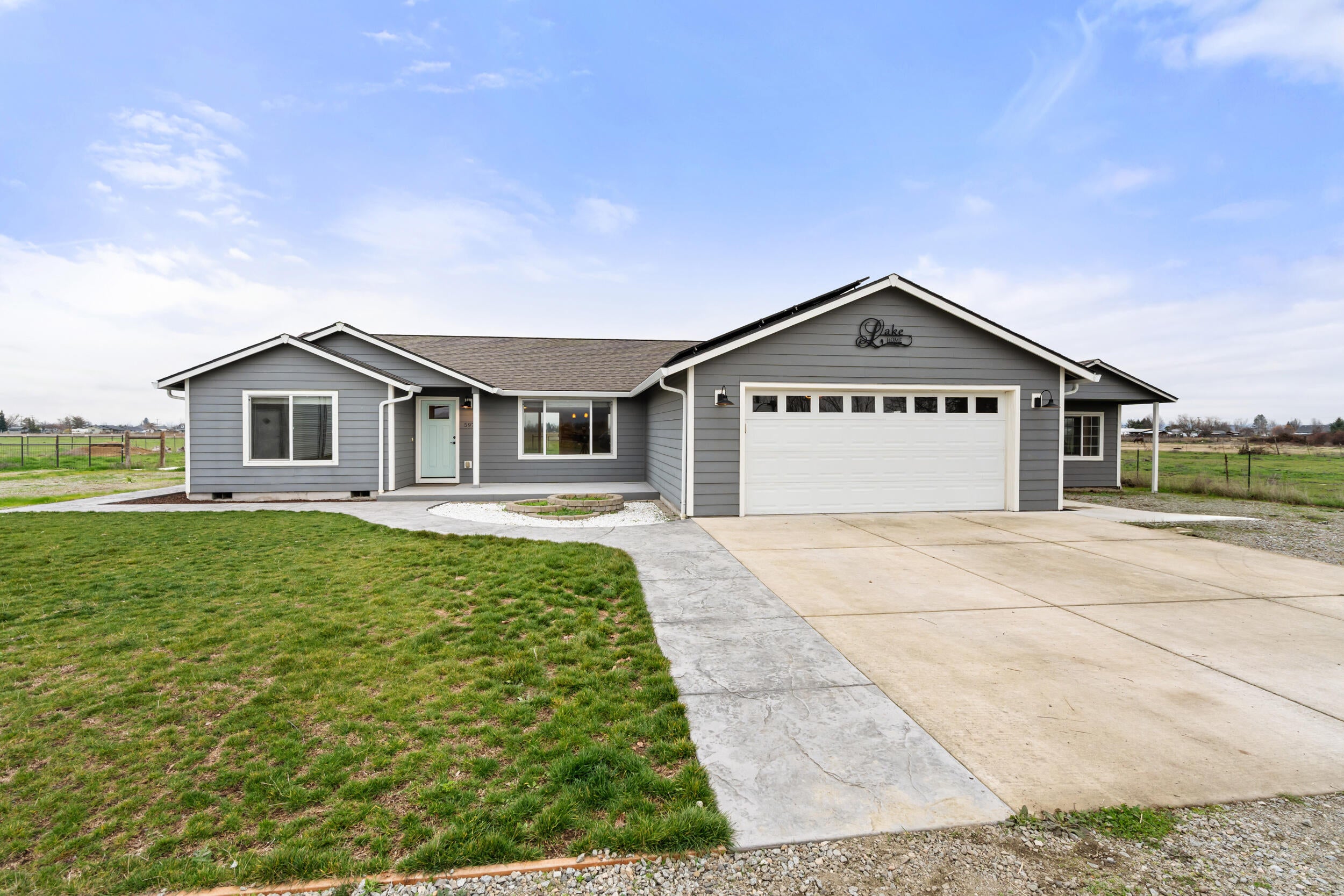 597 Bigham Brown Road Eagle Point, OR 97524 - Photo 1 of 52 Front of Home