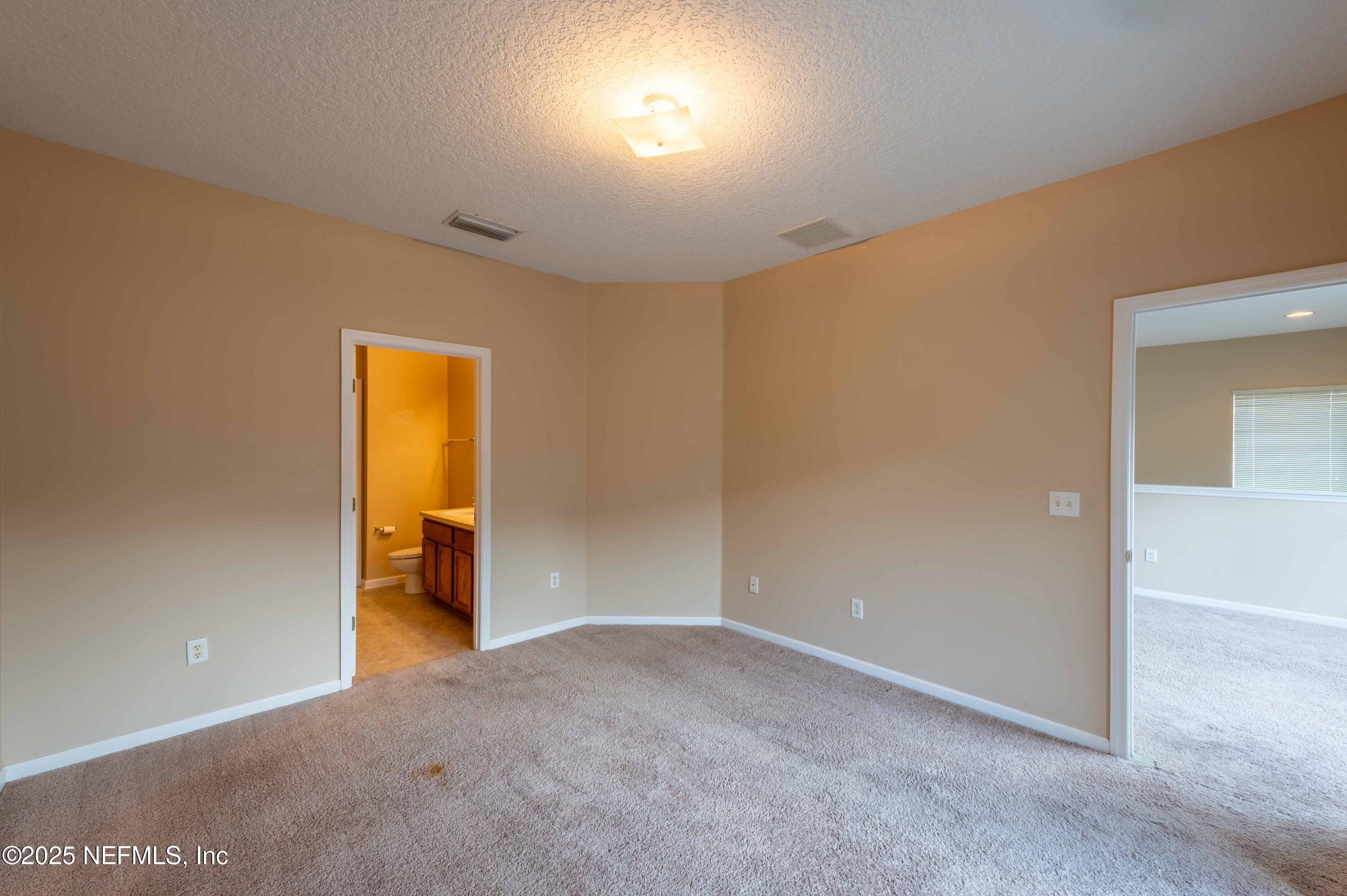 12301 Kernan Forest Boulevard, Unit 2502 Jacksonville, FL 32225 - Photo 14 of 48 2025_10_09 12301 Kernan Forest Blvd unit