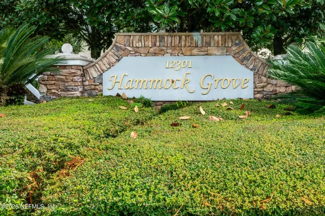 $1,595 | 12301 Kernan Forest Boulevard, Unit 2502, Jacksonville, FL 32225