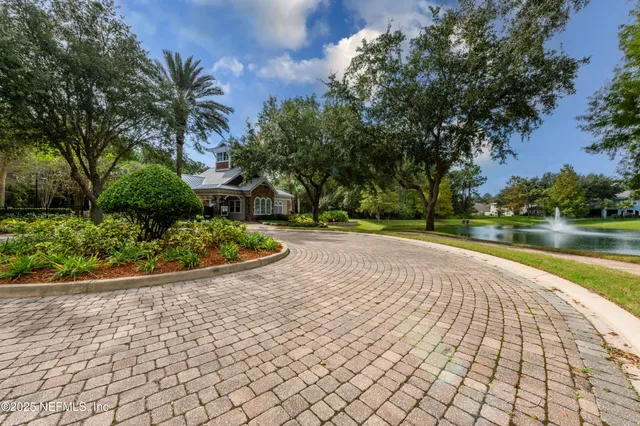 $1,595 | 12301 Kernan Forest Boulevard, Unit 2502, Jacksonville, FL 32225