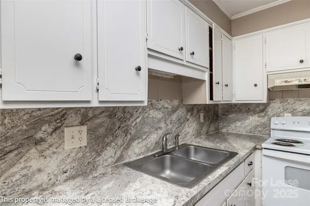 $975 | 132 Brentwood Drive, Troy, NC 27371