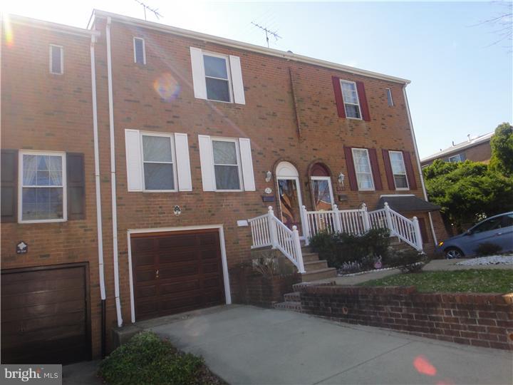 212 Wickley Road Philadelphia, PA 19154 - Photo 1 of 16 Gallery Image 1