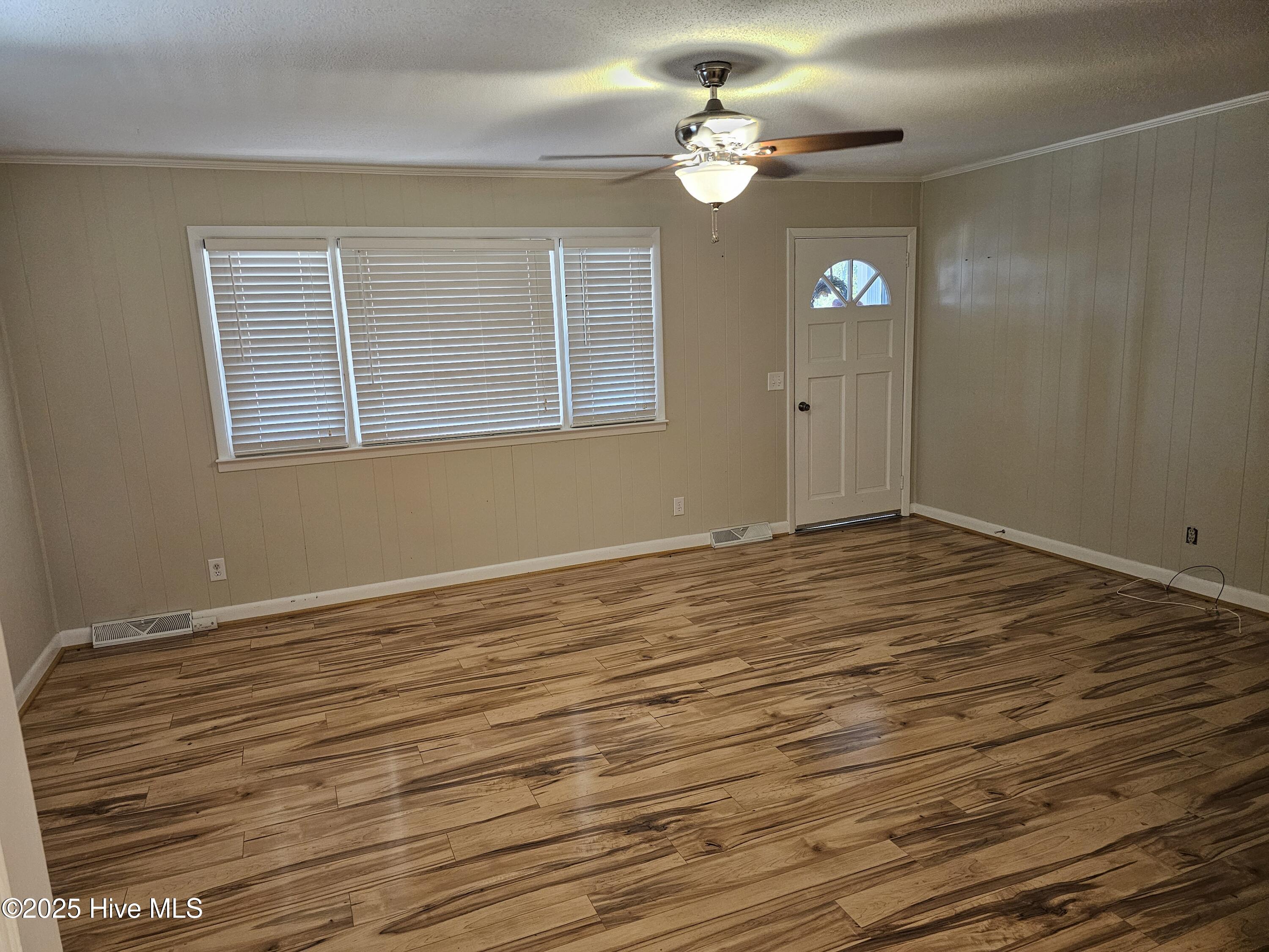 2015 Wilson Road Clinton, NC 28328 - Photo 2 of 15 20251017_145637