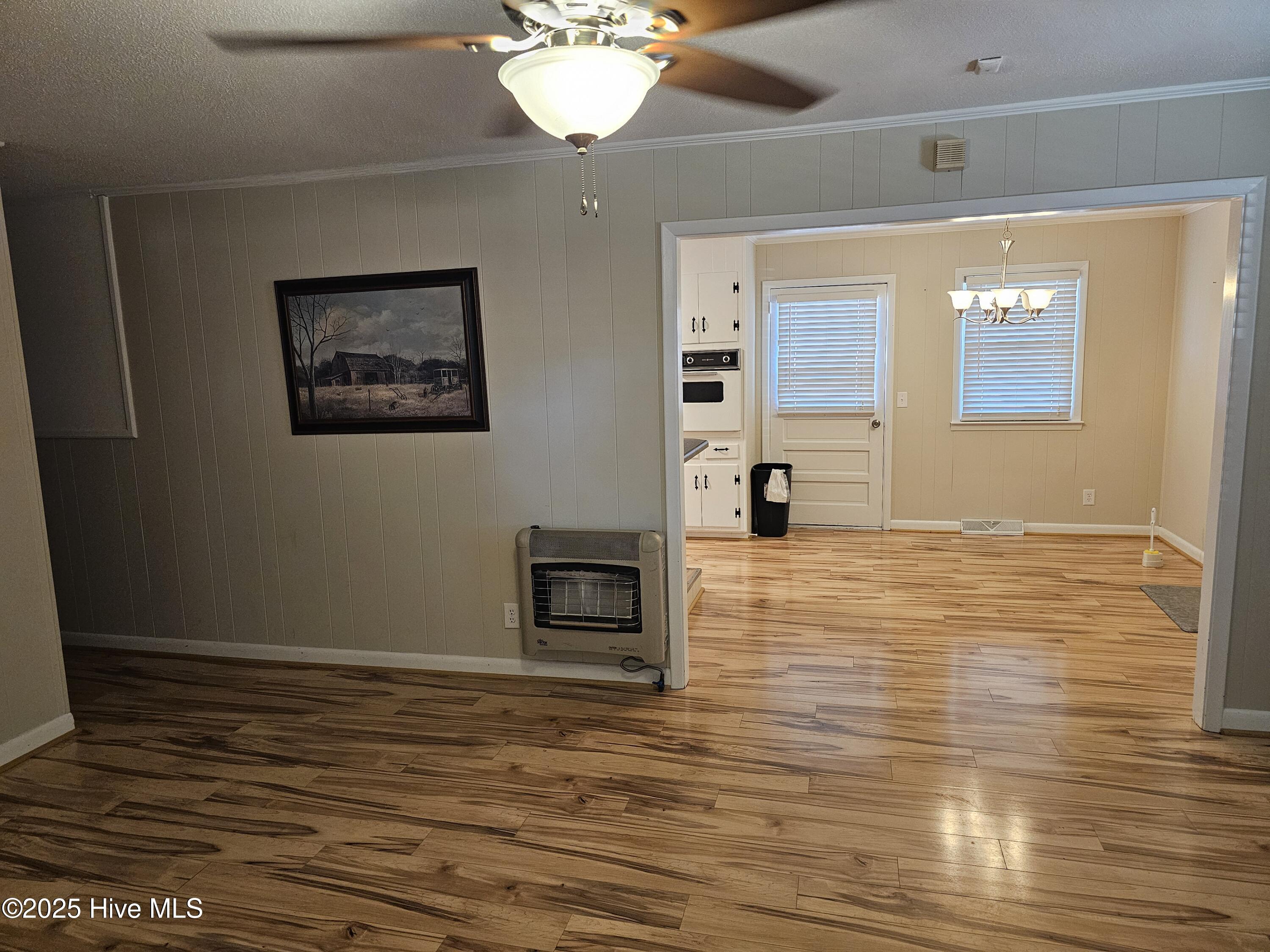 2015 Wilson Road Clinton, NC 28328 - Photo 3 of 15 20251017_145705