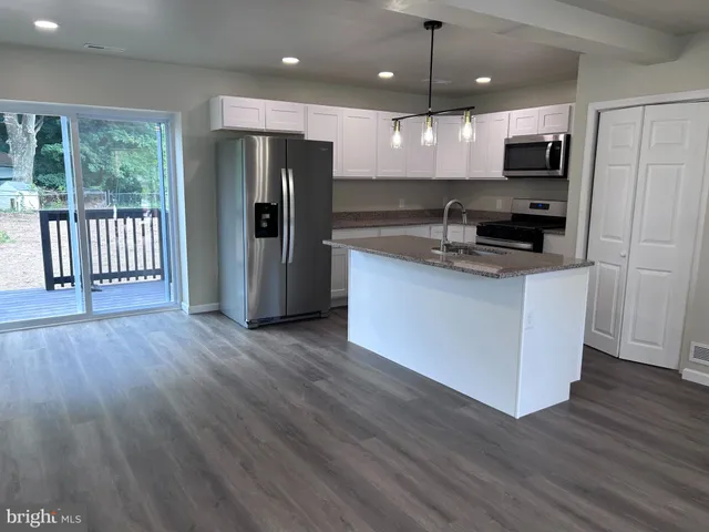 $3,100 | 5609 Toga Street, Unit B, Bristol, PA 19007