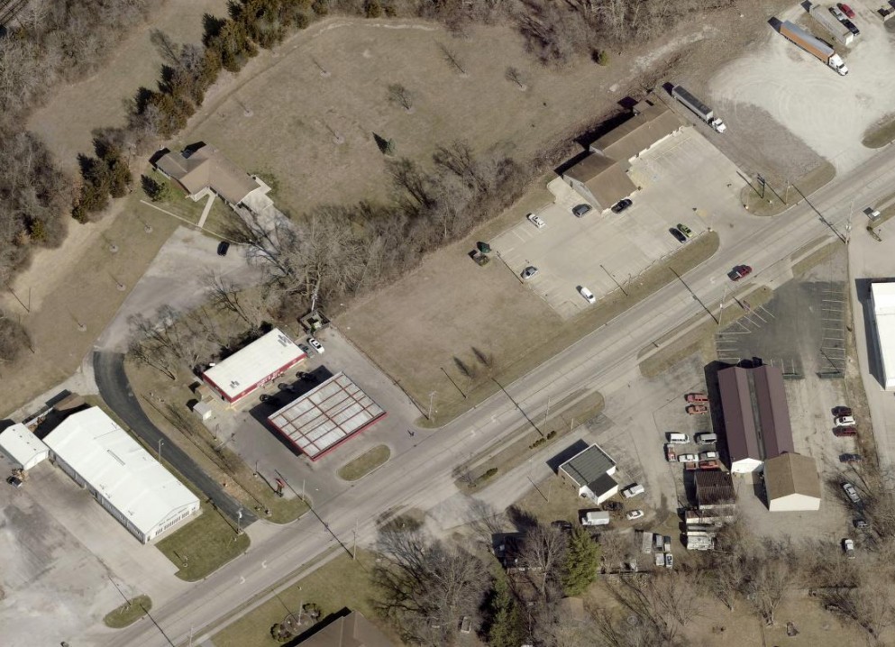 1665 South Taylorville Road Decatur, IL 62521 - Photo 3 of 6