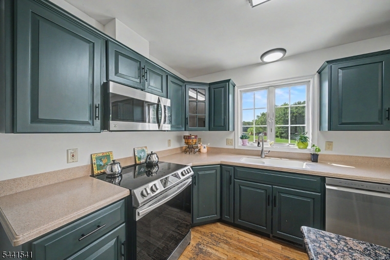 460 Shades Of Death Road Andover, NJ 07821 - Photo 10 of 48 Gallery Image 10
