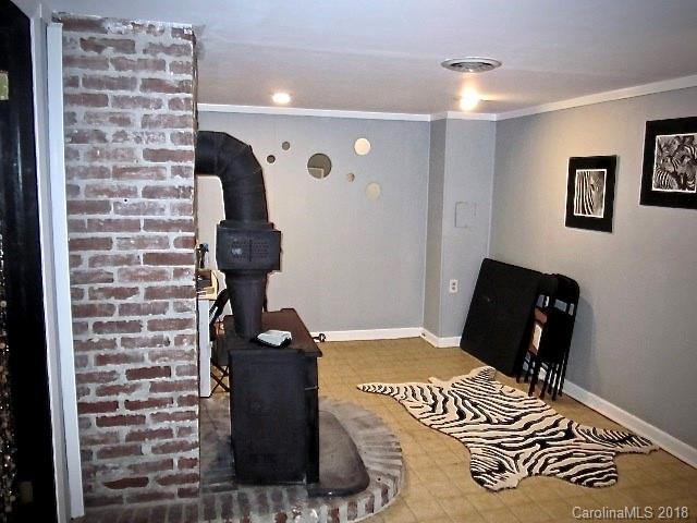 1488 Cashiers Valley Road Brevard, NC 28712 - Photo 4 of 14