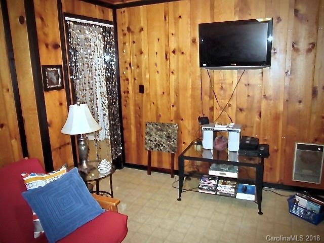 1488 Cashiers Valley Road Brevard, NC 28712 - Photo 6 of 14