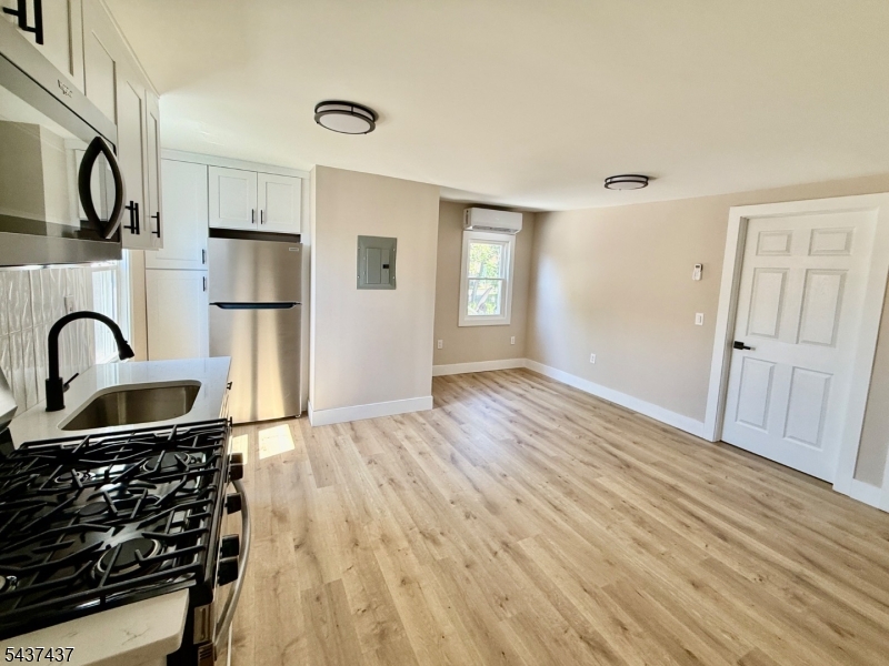 196 Spring Street, Unit 3 Newton, NJ 07860 - Photo 7 of 10