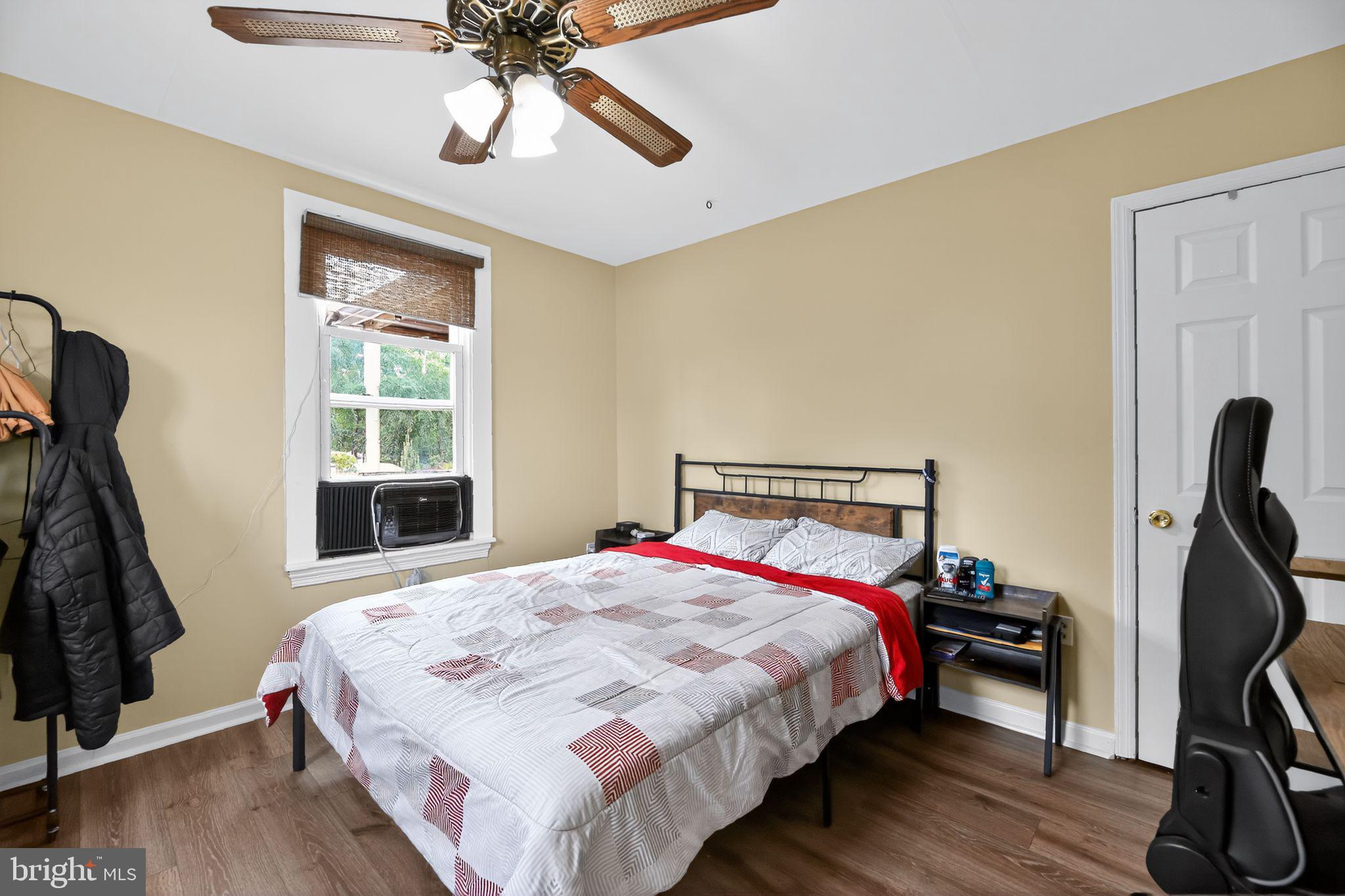 1115 Bridgeboro Road Beverly, NJ 08010 - Photo 25 of 39 a bedroom with a bed and a window