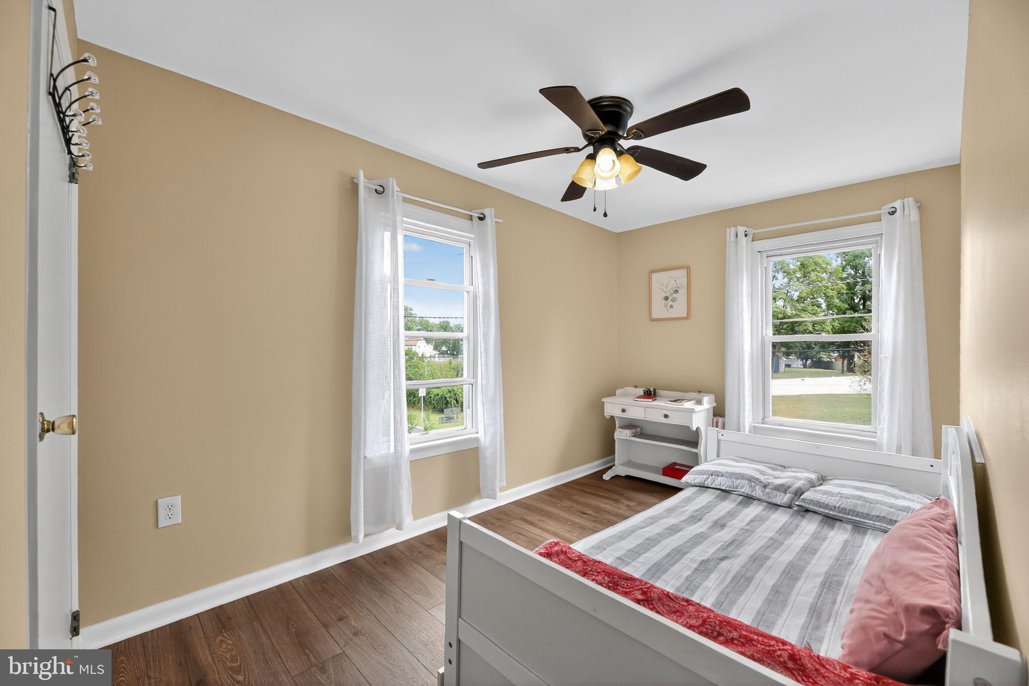 1115 Bridgeboro Road Beverly, NJ 08010 - Photo 26 of 39 a workspace with a window