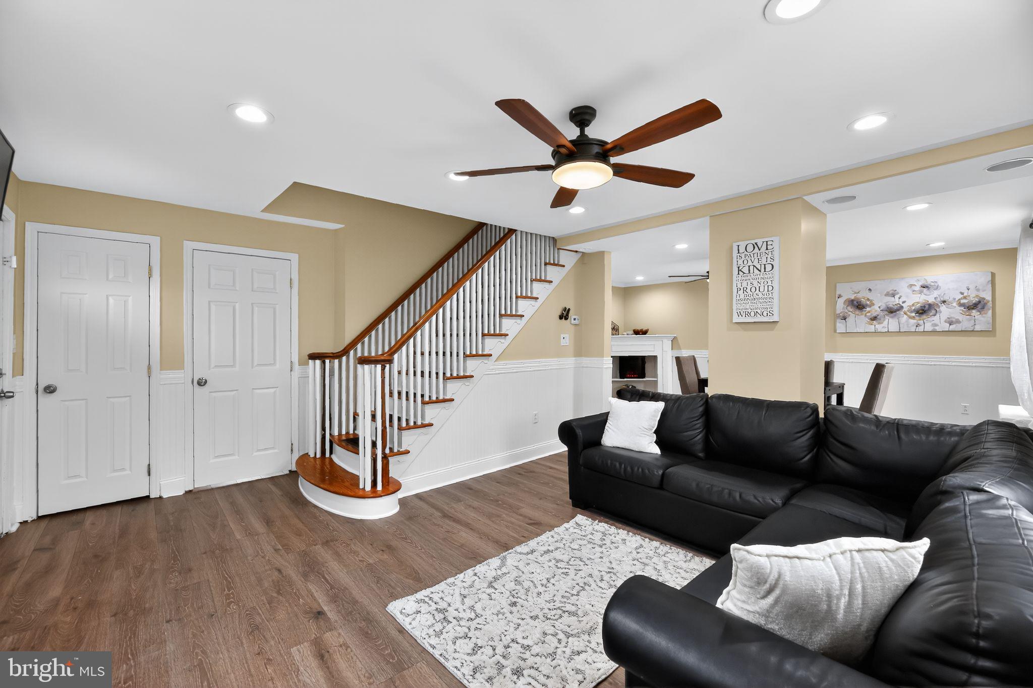 1115 Bridgeboro Road Beverly, NJ 08010 - Photo 6 of 39 a living room with furniture and wooden floor