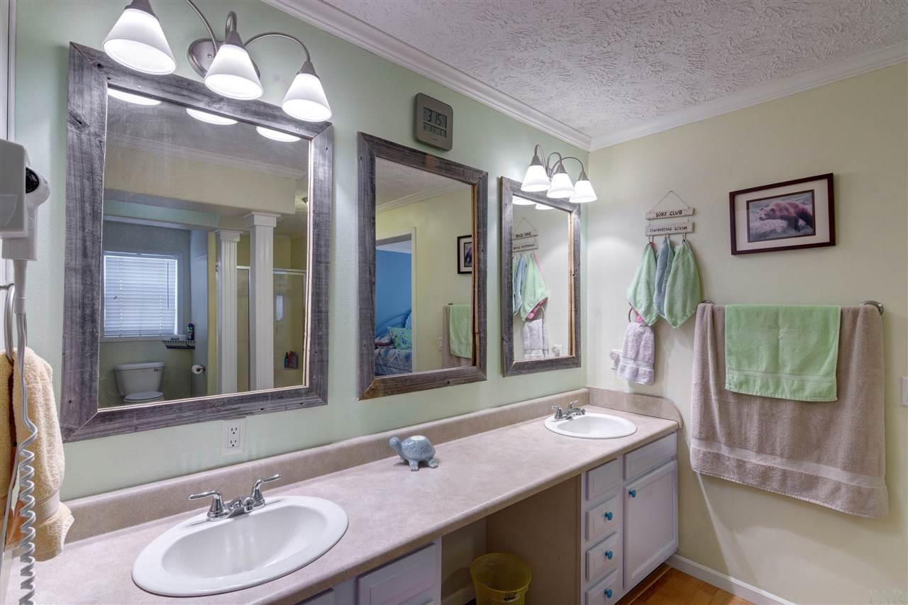 8437 Rynes Circle Navarre, FL 32566 - Photo 26 of 48 Gallery Image 26