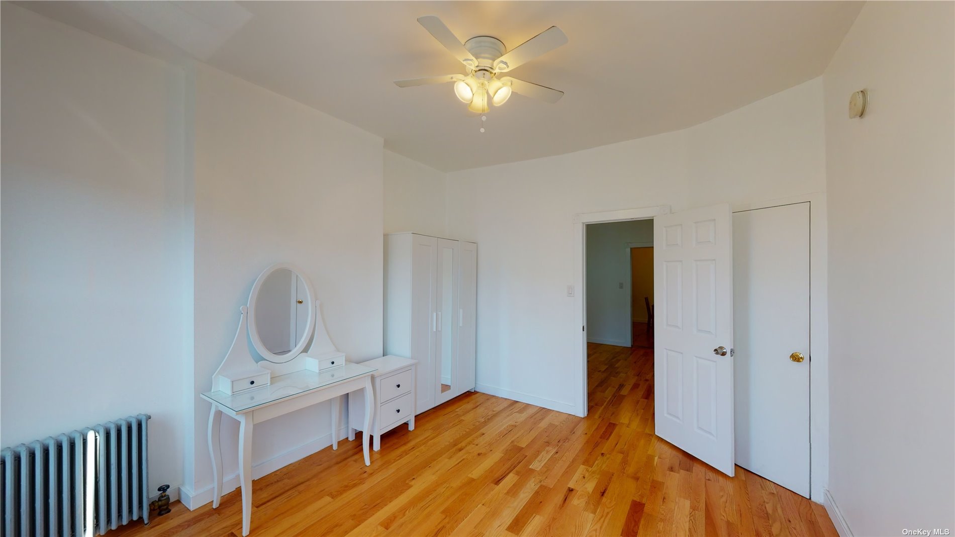 46 Sutton Street Brooklyn, NY 11222 - Photo 3 of 25