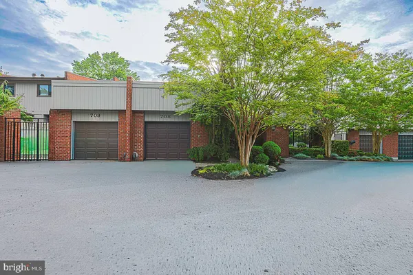 $540,000 | 708 Old Crossing Drive, Baltimore, MD 21208