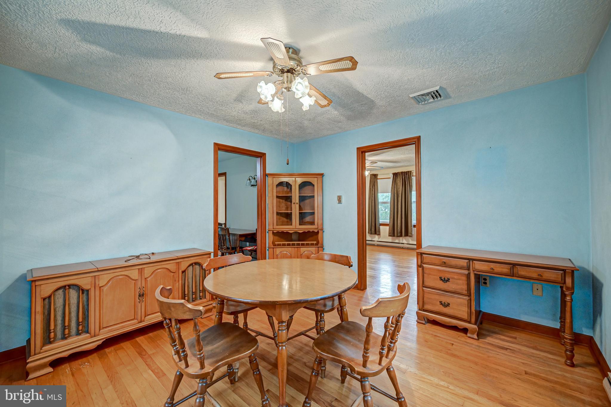 3180 West Canal Road Dover, PA 17315 - Photo 12 of 43 Ceiling Fan DR