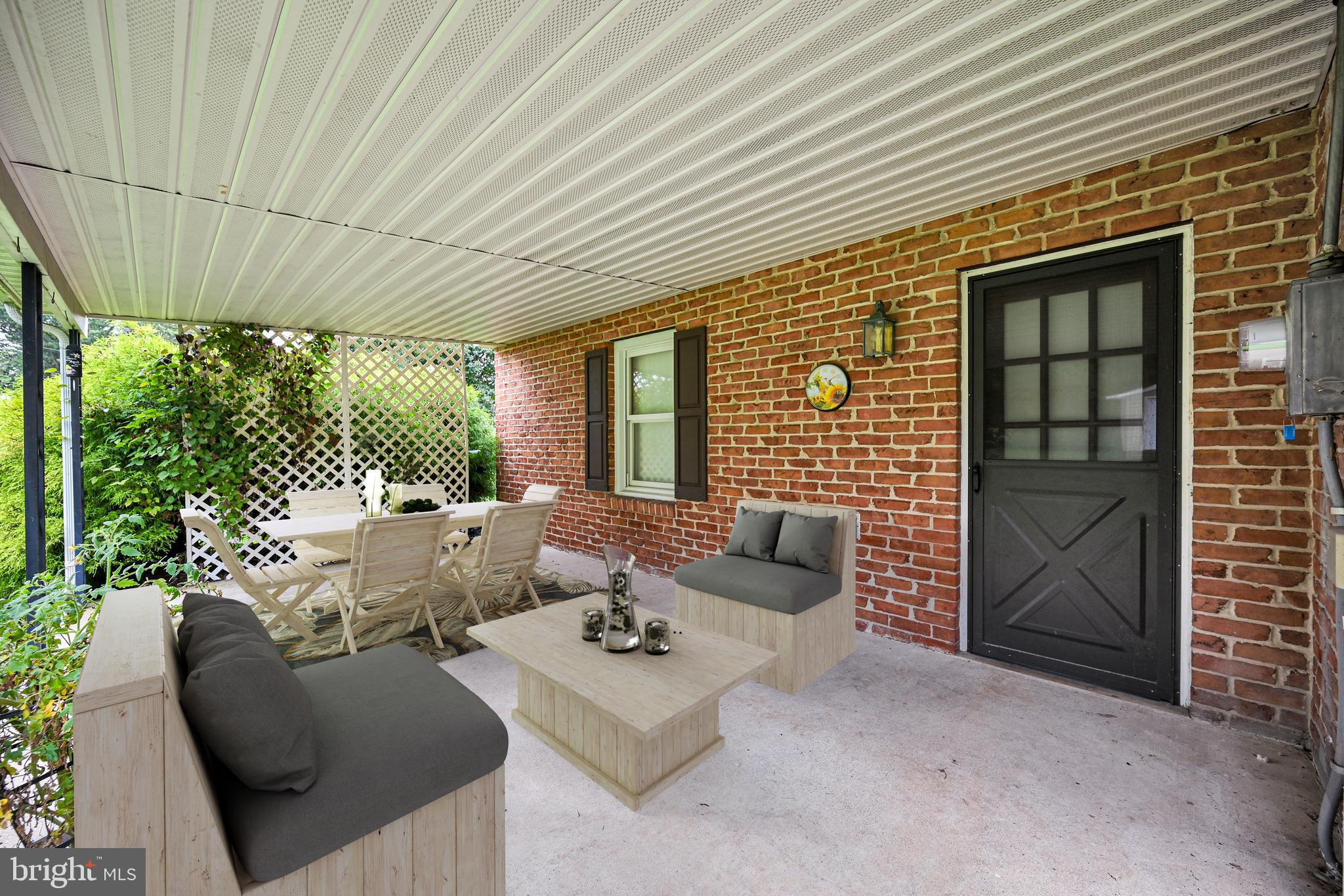 3180 West Canal Road Dover, PA 17315 - Photo 33 of 43 STAGED Covered Patio
