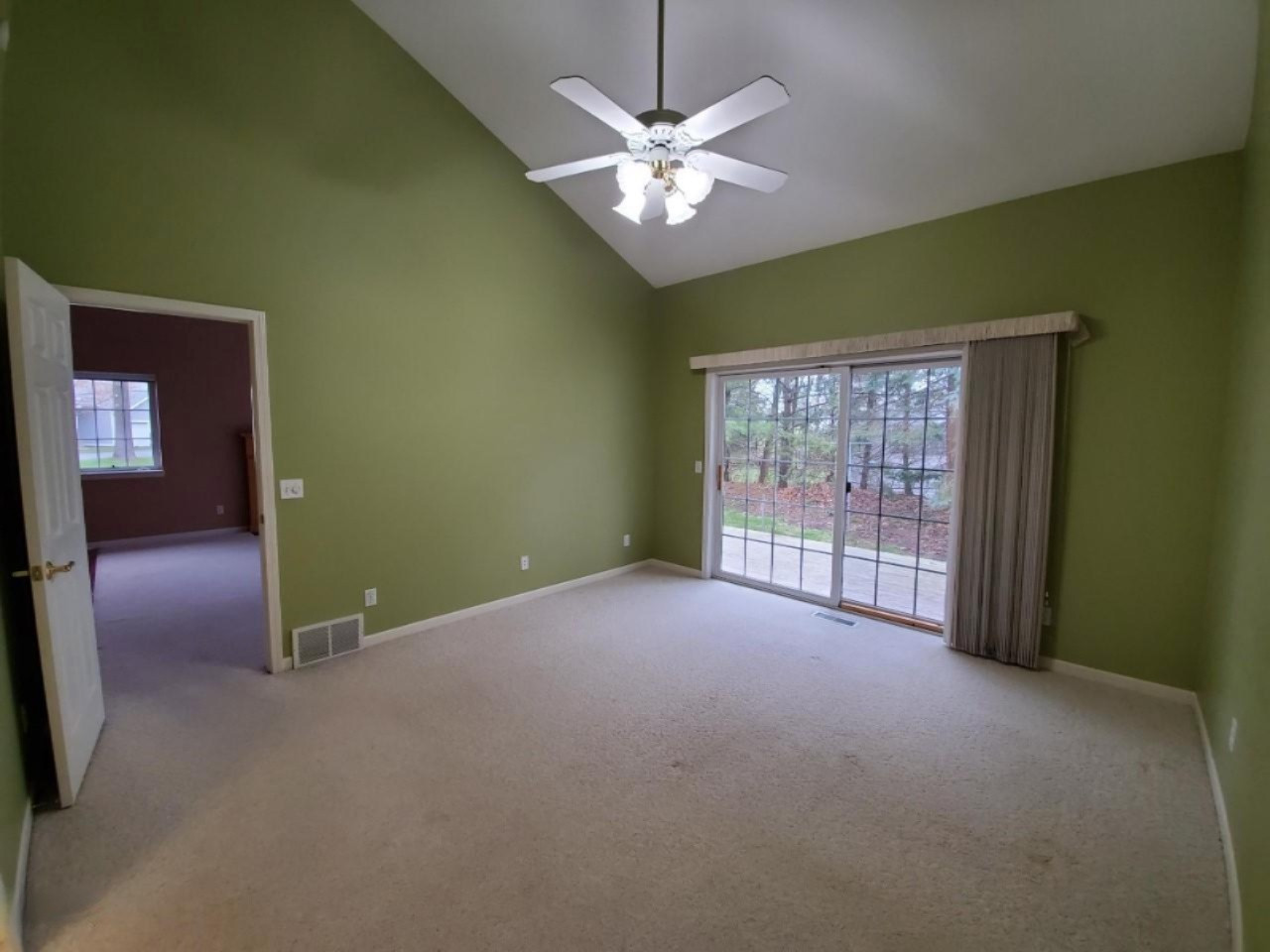 2975 Ridgeview Street, Unit 32 Muskegon, MI 49445 - Photo 3 of 35 thumbnail_20210419_135948