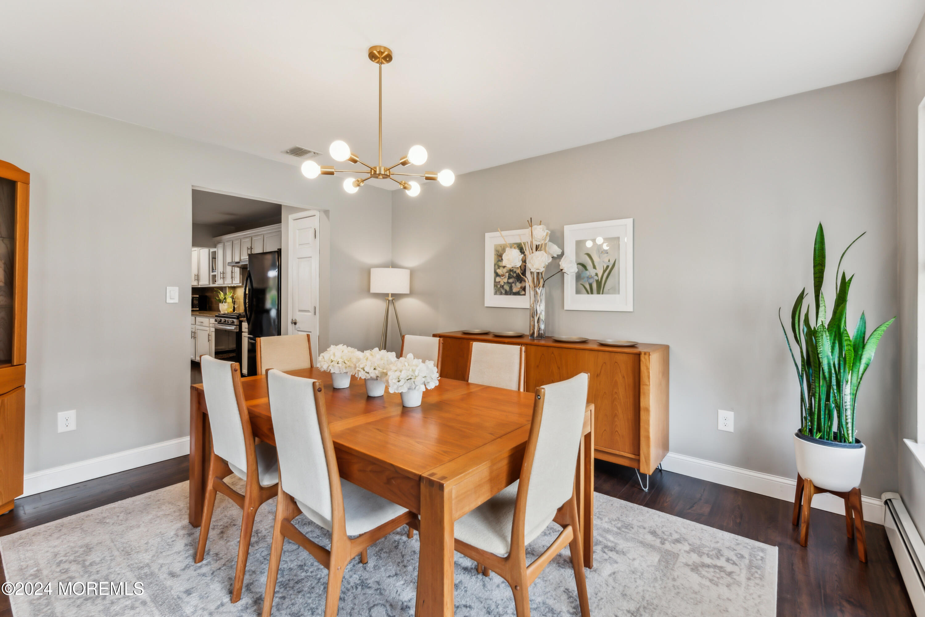 28 Roe Lane Howell, NJ 07731 - Photo 10 of 37 4