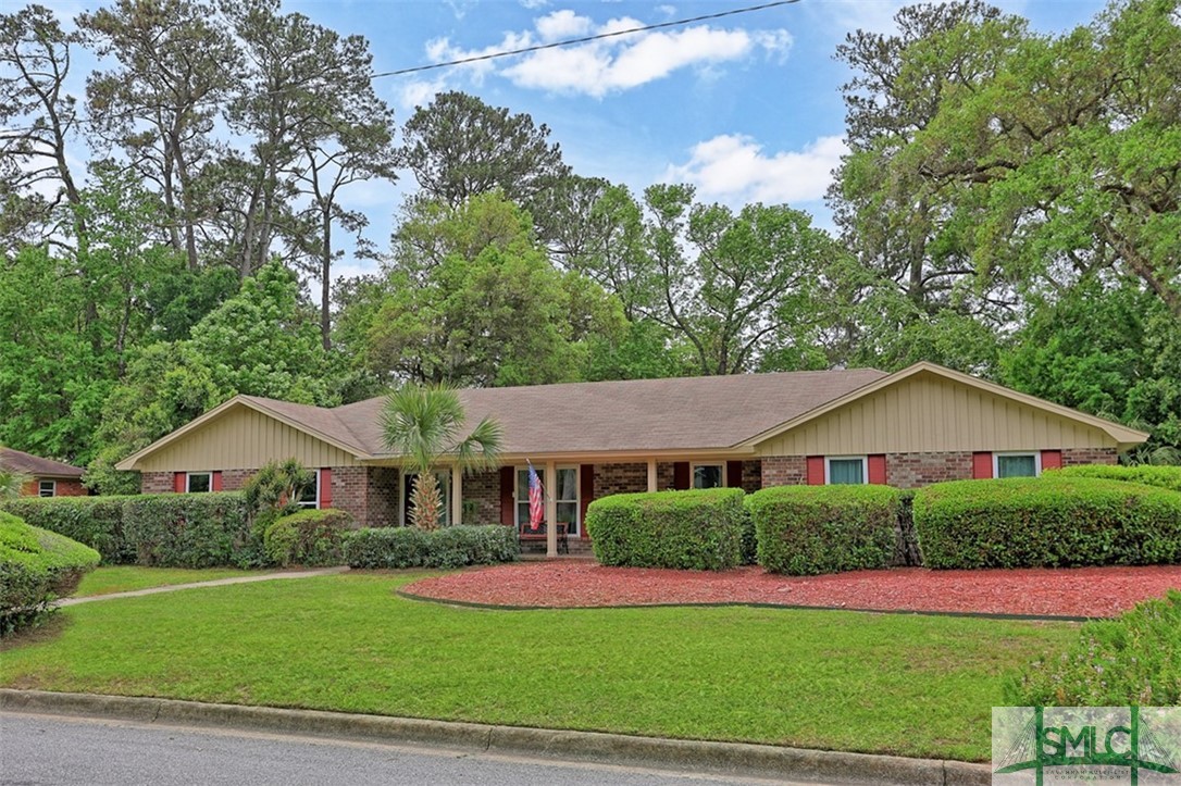 121 Steerforth Road Savannah, GA 31410 - Photo 2 of 50