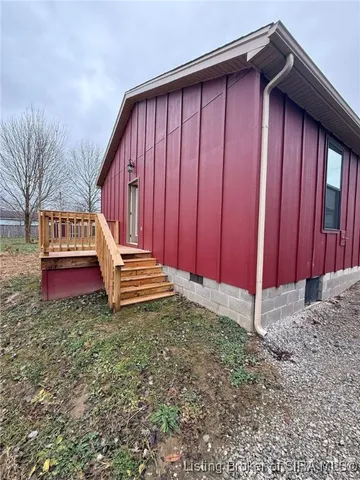 $209,900 | 232 East Main Street, Austin, IN 47102