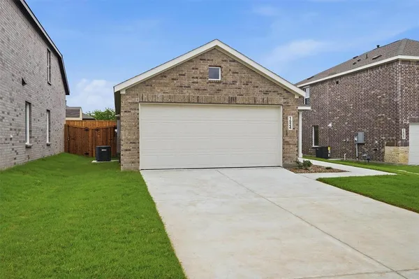$1,800 | 1524 Prince Road, Howe, TX 75459