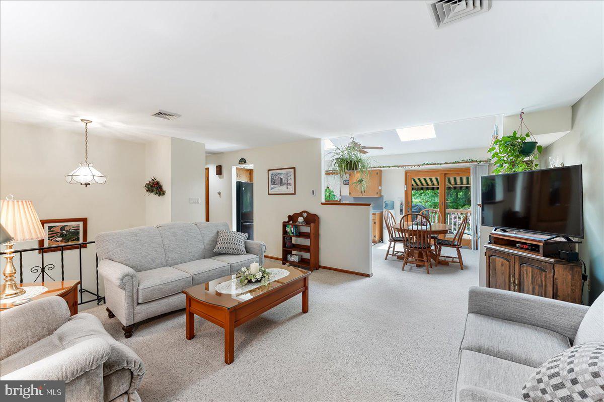 44 Park Road Nottingham, PA 19362 - Photo 8 of 41 Gallery Image 8