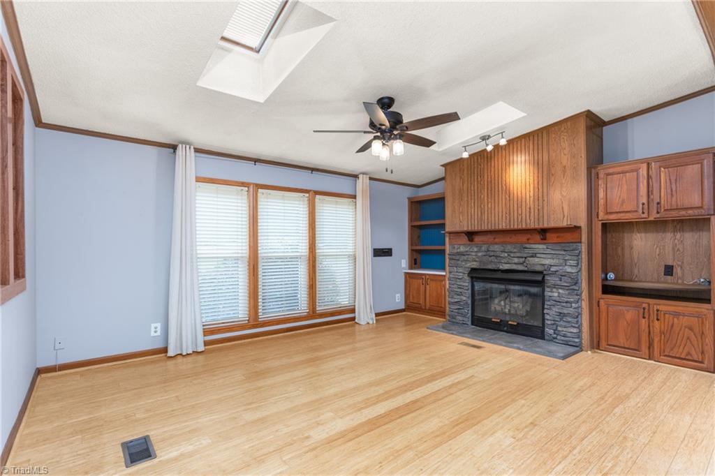 6643 Foster Road Whitsett, NC 27377 - Photo 11 of 50 Gallery Image 11