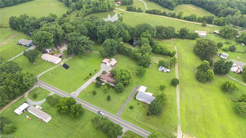 6643 Foster Road Whitsett, NC 27377 - Photo 38 of 50 Gallery Image 38