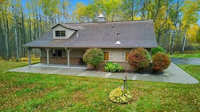 $449,900 | 21437 County Road 17, Cohasset, MN 55721