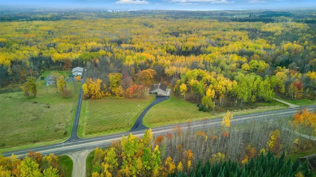 $449,900 | 21437 County Road 17, Cohasset, MN 55721