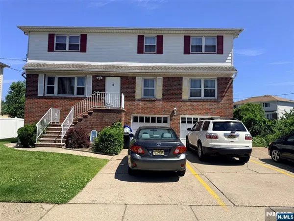 $3,100 | 10 Millo Court, Unit 2, Little Ferry, NJ 07643