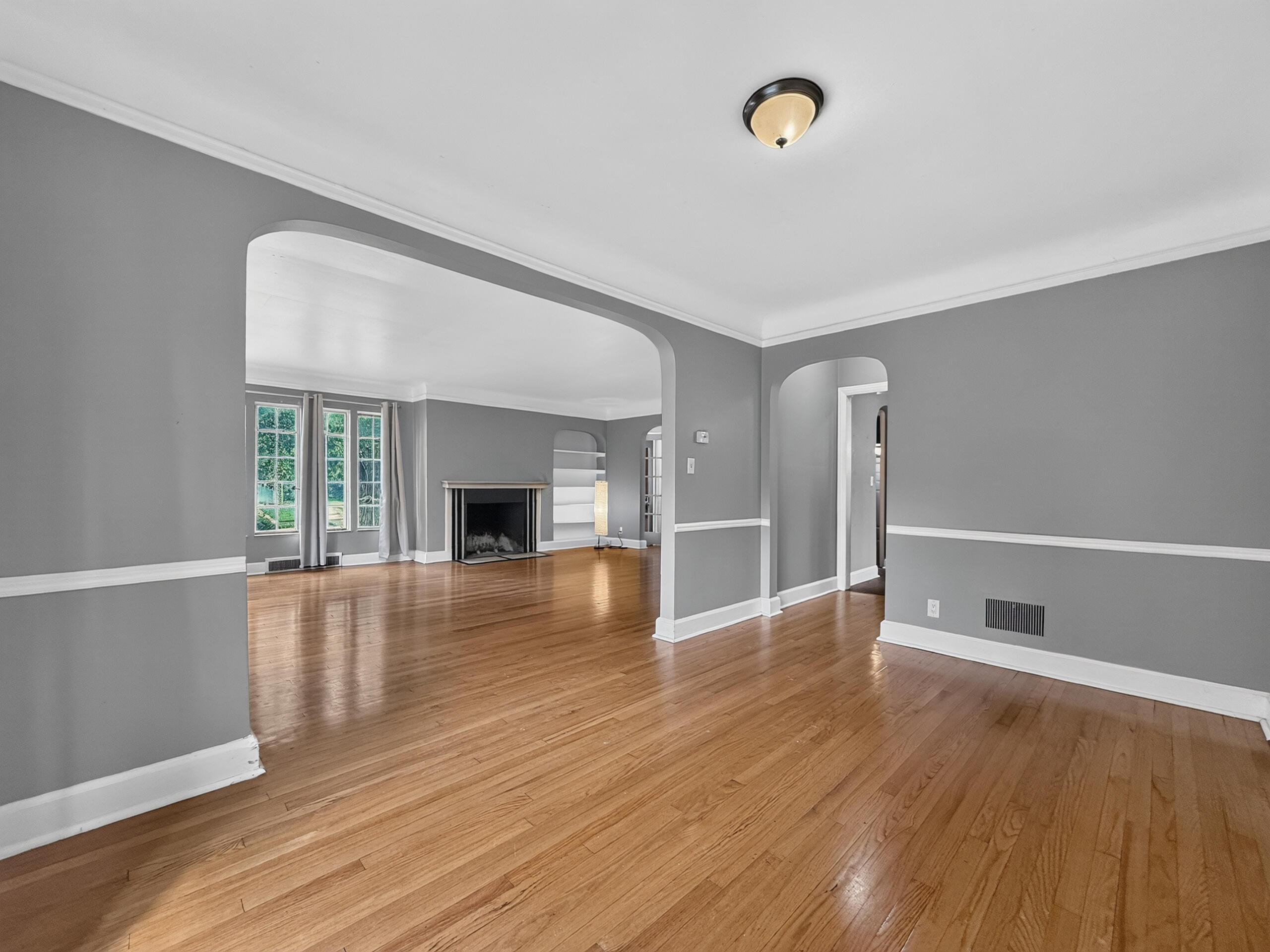 16814 Edinborough Road Detroit, MI 48219 - Photo 10 of 47 Living Room