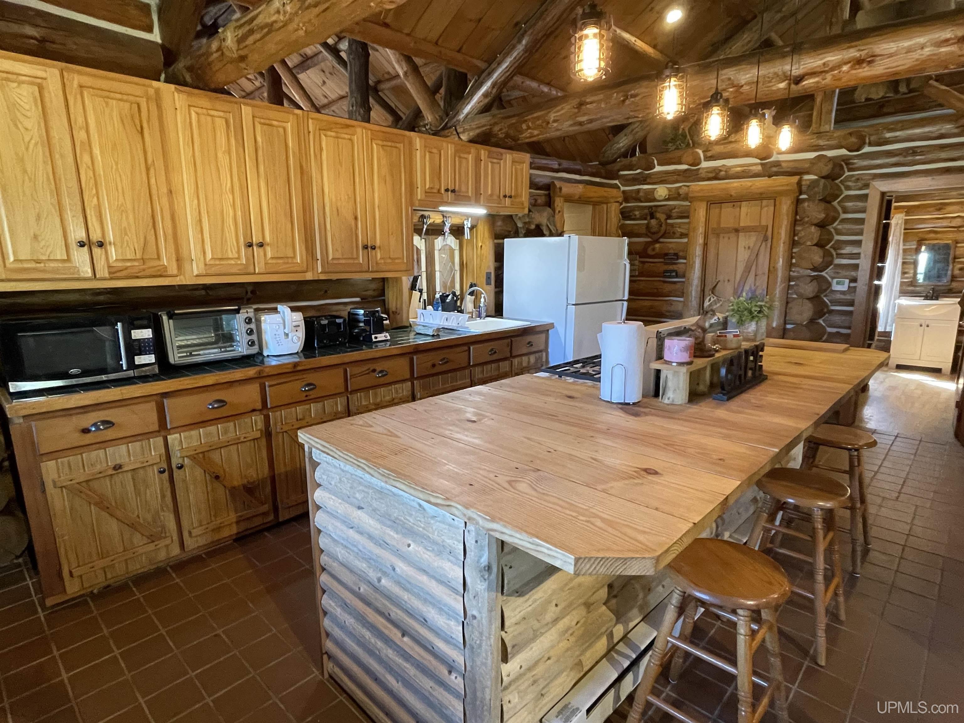 1170 N Cooper Road Gulliver, MI 49840 - Photo 8 of 42 Gallery Image 8