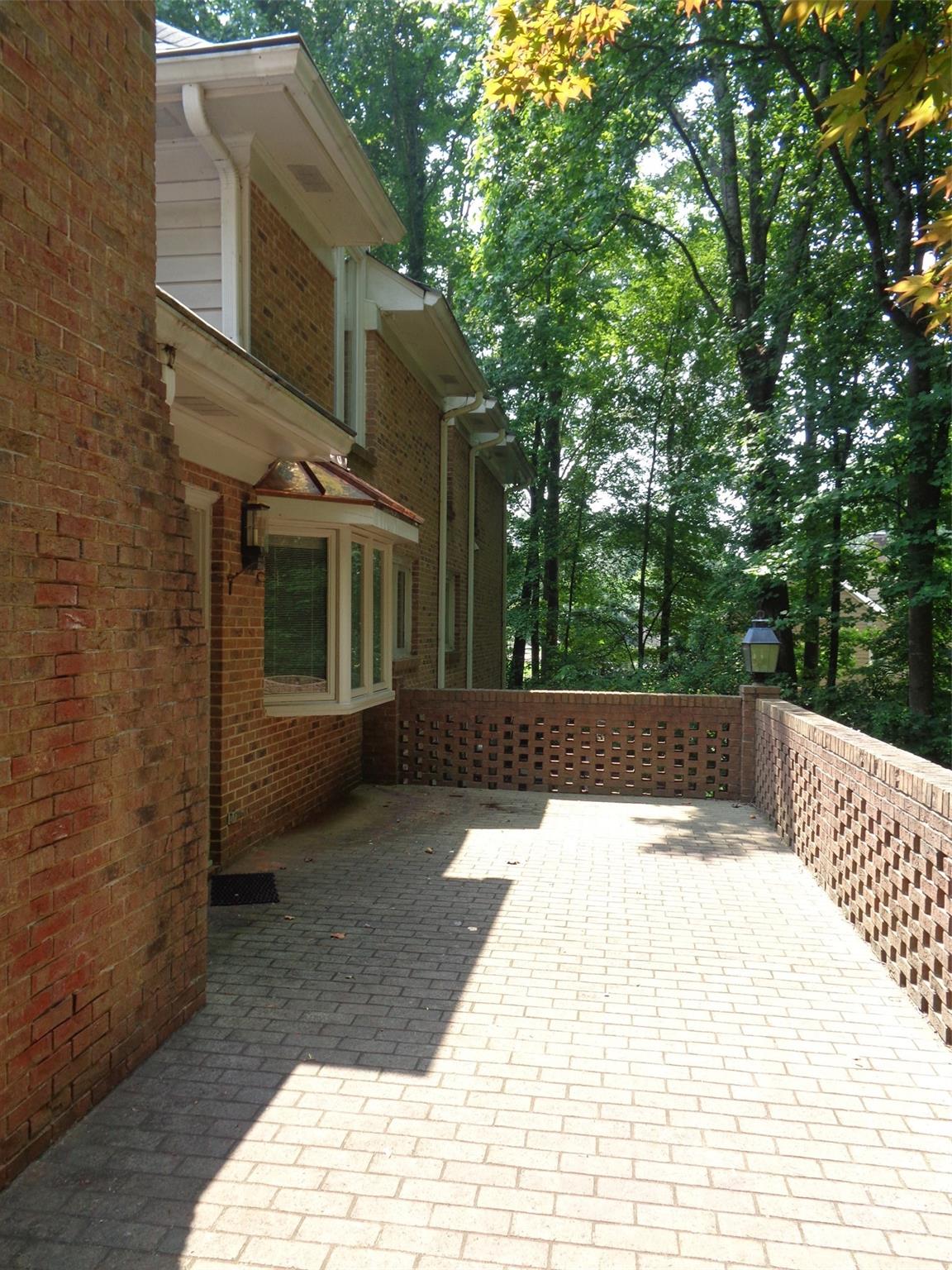 7328 Sardis Road Charlotte, NC 28270 - Photo 42 of 46 Gallery Image 42