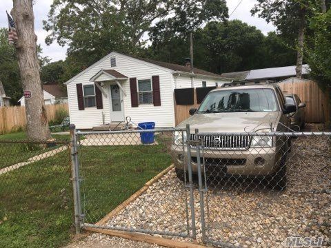 141 Aspen Road Mastic Beach, NY 11951 - Photo 1 of 1 Gallery Image 1