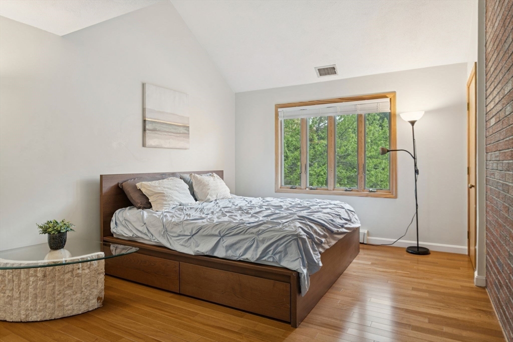 20 Murdoch Road Stoneham, MA 02180 - Photo 12 of 42 Gallery Image 12