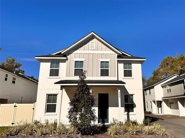 $2,950 | 2238 South Bumby Avenue, Unit 160, Orlando, FL 32806