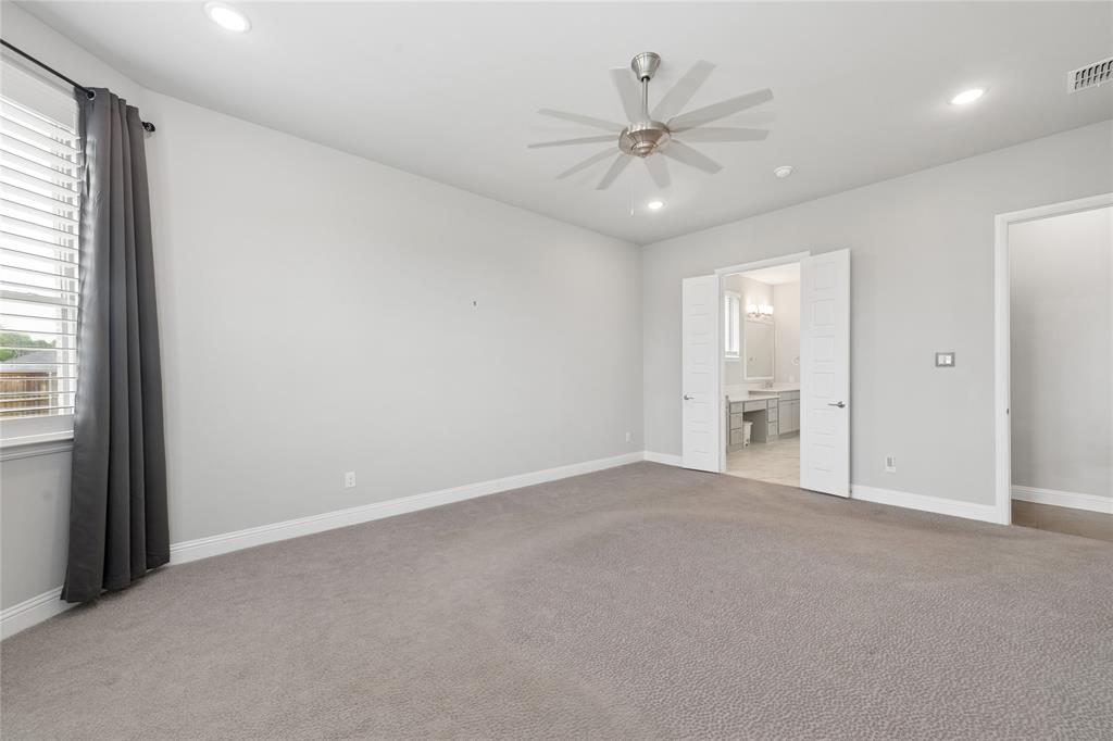 9562 Hickory Hill Road Frisco, TX 75035 - Photo 16 of 39