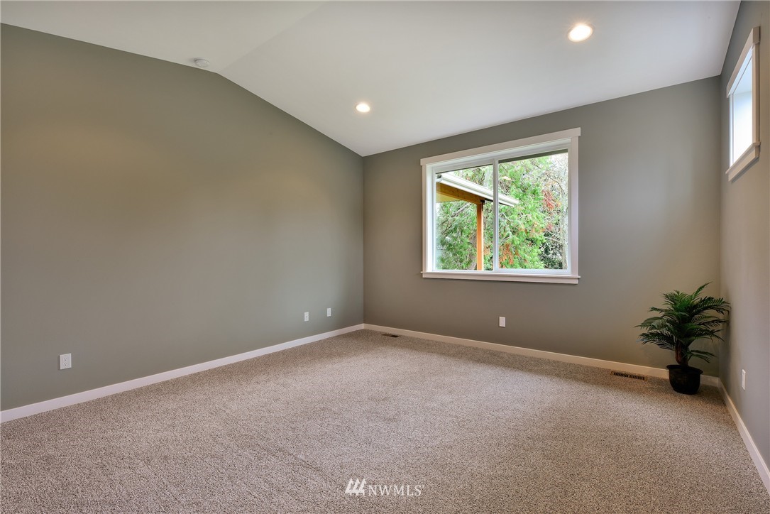 8163 Quinault Road Blaine, WA 98230 - Photo 18 of 25 Gallery Image 18