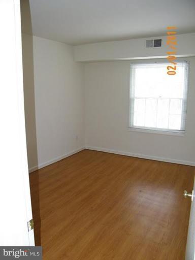 8112 H Colony Point Road, Unit H Springfield, VA 22152 - Photo 15 of 16 Bedroom #1